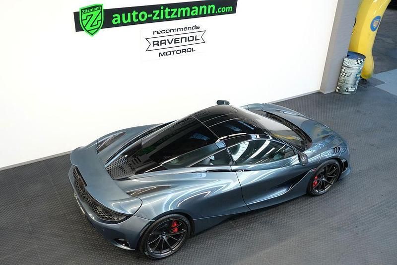 Gebraucht McLaren 750S 751 PS (552 kW) 2023 Grau Coupé