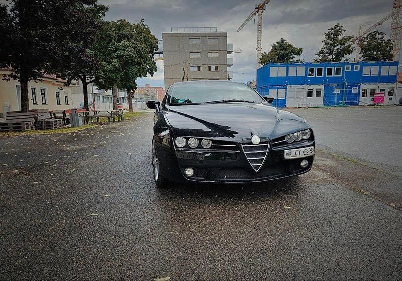 Schwarz Gebraucht 2006 Alfa Romeo Brera Coupé | 16.500 € (Teuer) - Bild 1/4