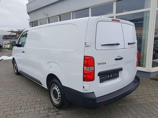 Gebraucht Toyota Proace 122 PS (89 kW) 2021 Weiß Van / Kleinbus