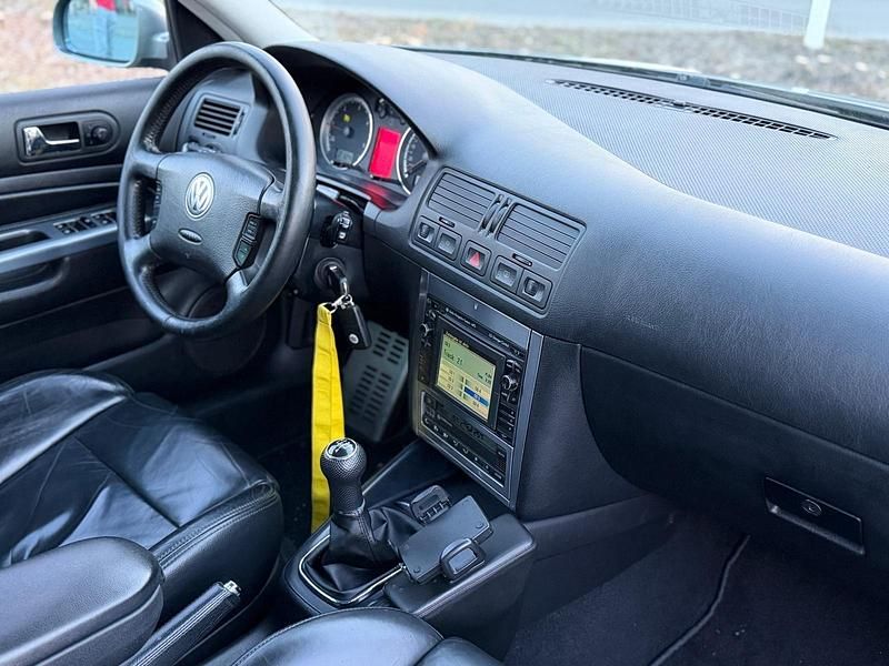 Gebraucht VW Golf IV Highline 101 PS (74 kW) 2003 Grau Kombi