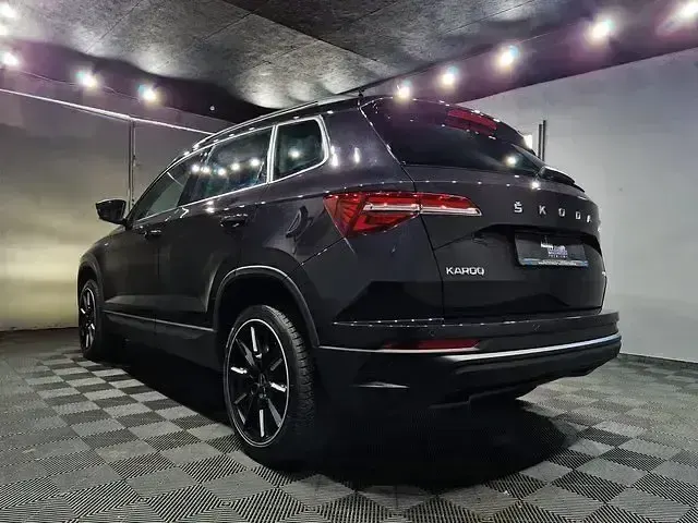 Gebraucht Skoda Karoq Tour 150 PS (110 kW) 2022 Schwarz SUV