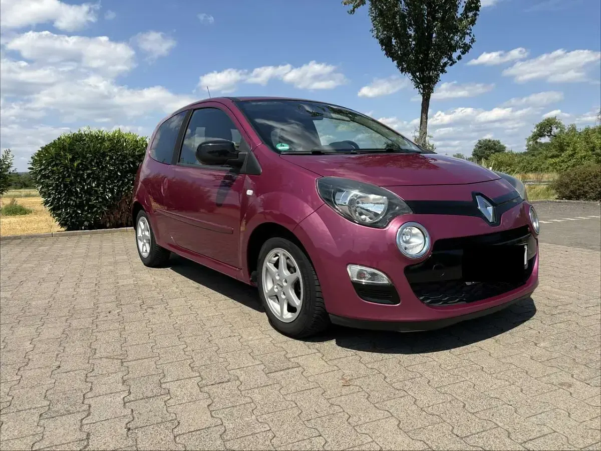 Gebraucht Renault Twingo Dynamique 102 PS (75 kW) 2012 Andere farben Kleinwagen