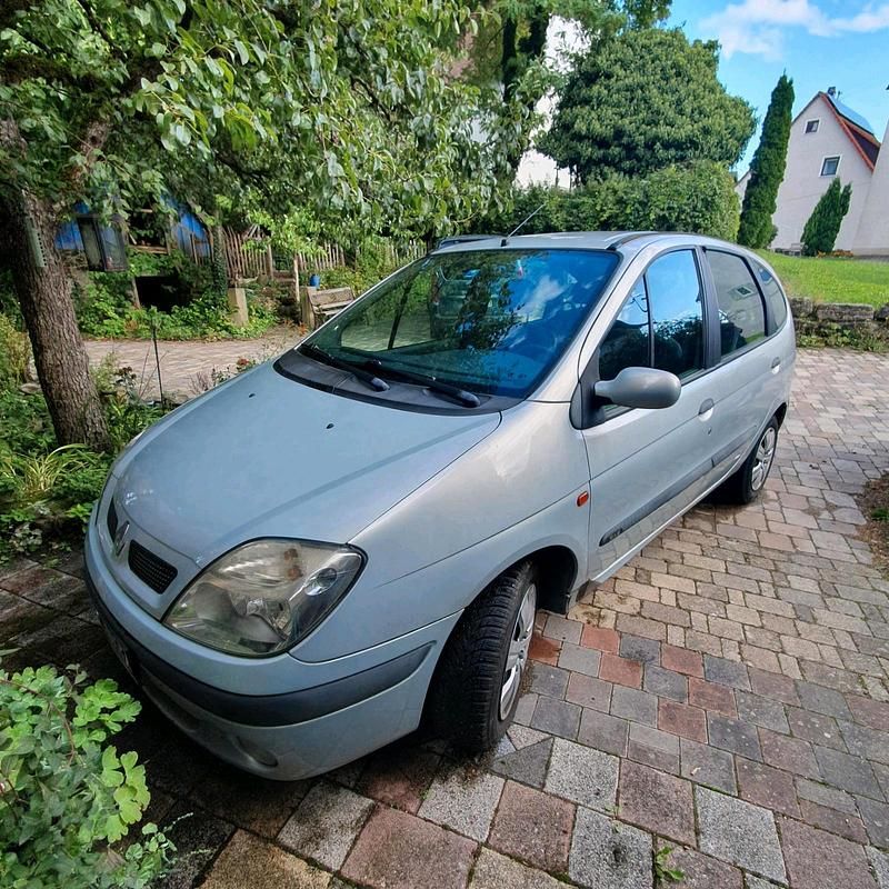 Silber Gebraucht 2000 Renault Scénic Van / Kleinbus | 1.200 € (Guter Preis) - Bild 1/4