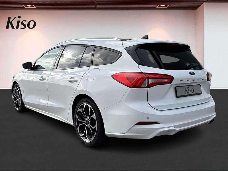 Gebraucht Ford Focus ST-Line 150 PS (110 kW) 2019 Frostweiß Kombi