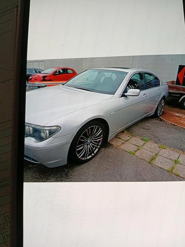 Silber Gebraucht 2001 BMW 735 Limousine | 2.950 € (Guter Preis) - Bild 1/4