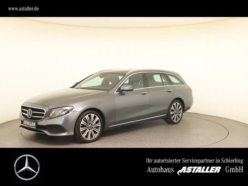 Metalliclack selenitgrau Gebraucht 2019 Mercedes E400 Avantgarde Kombi | 20.999 € (Superpreis) - Bild 1/4