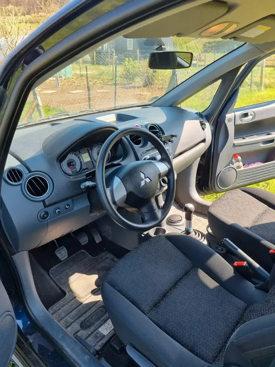 Second-hand Mitsubishi Colt 95 CP (69 kW) 2012 Hatchback