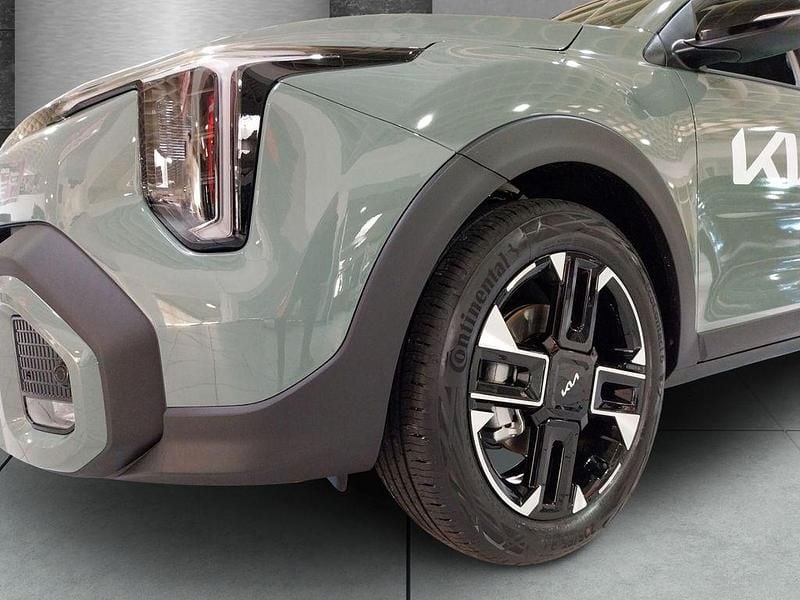 Neu Kia Stonic GT-Line 116 PS (85 kW) 2026 Adventure grün SUV