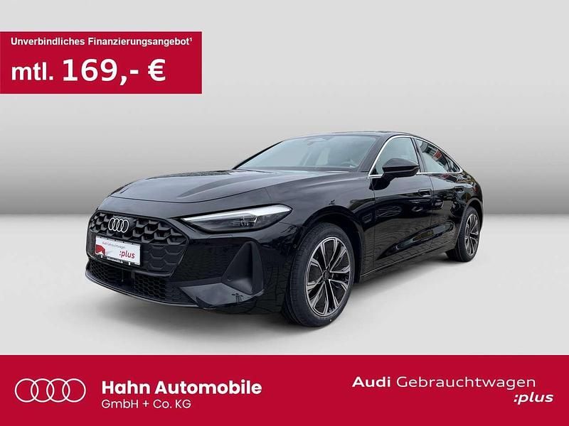 Mythosschwarz metallic Gebraucht 2025 Audi A5 Ambiente Coupé | 44.799 € (Superpreis) - Bild 1/3