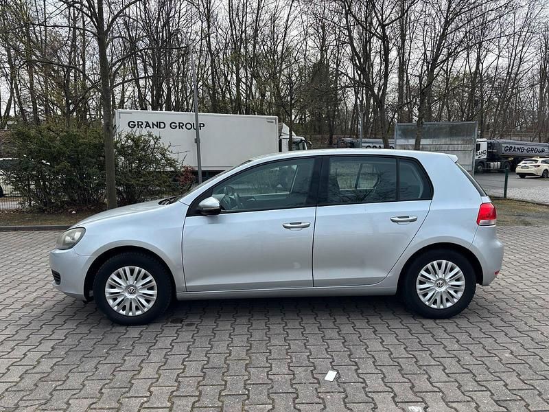 Gebraucht VW Golf VI 102 PS (75 kW) 2009 Silber Kleinwagen