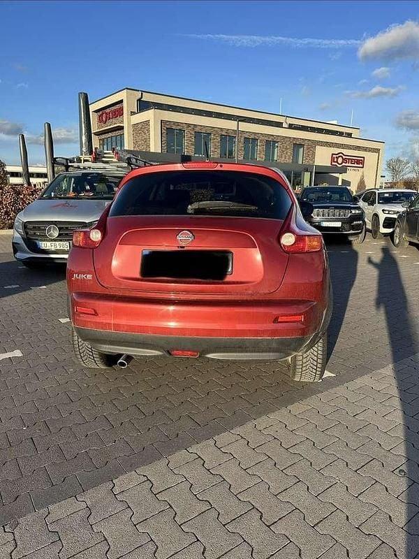 Gebraucht Nissan Juke Acenta 117 PS (86 kW) 2012 Rot SUV