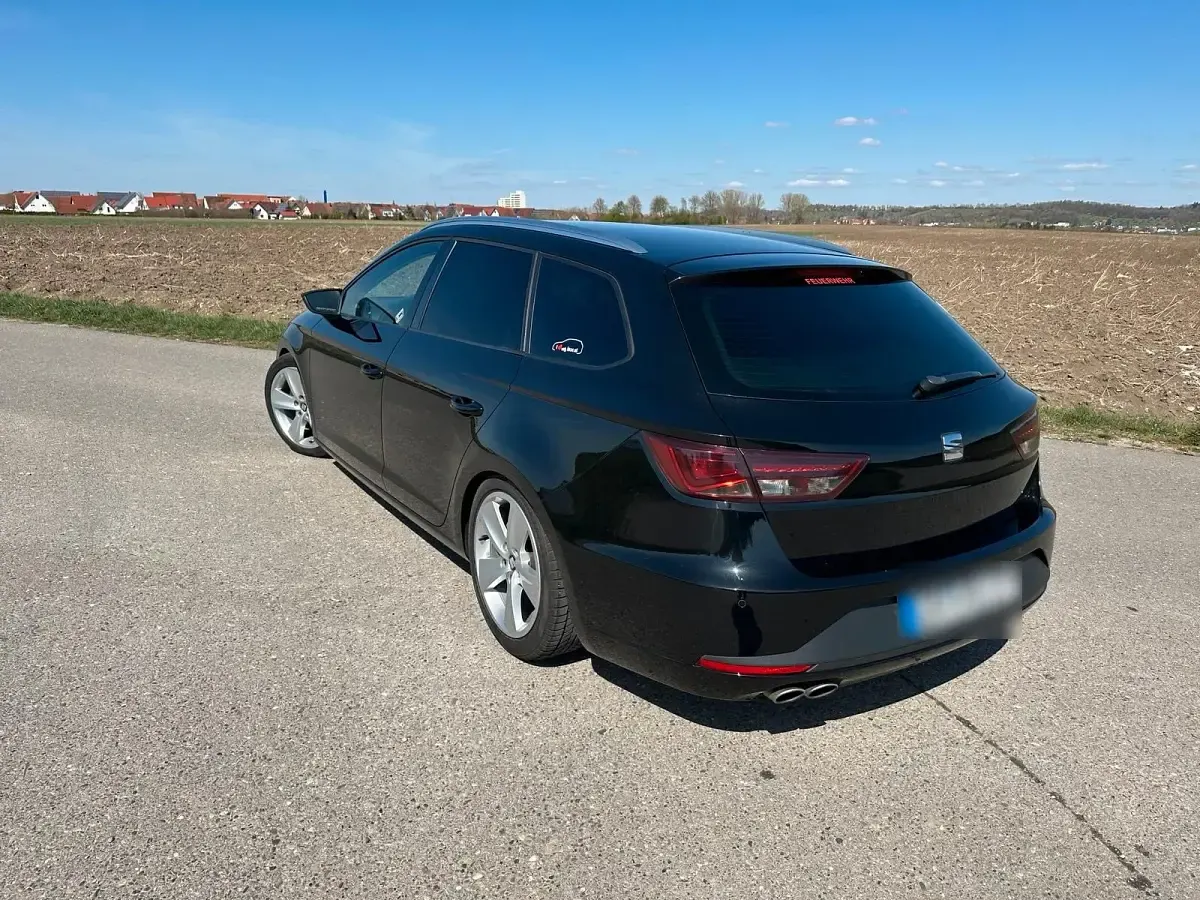 Gebraucht Seat Leon FR 150 PS (110 kW) 2015 Schwarz Kombi