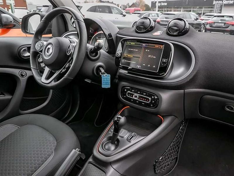 Gebraucht Smart ForTwo Coupé Exclusive 60 kW (82 PS) 2023 Schwarz Kleinwagen