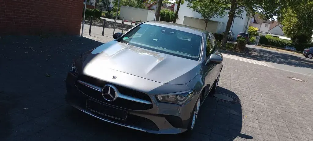 Gebraucht Mercedes CLA200 163 PS (119 kW) 2020 Mountaingrau Coupé