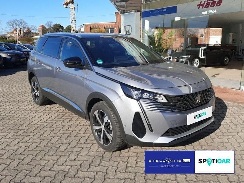 Gebraucht Peugeot 5008 GTi 131 PS (96 kW) 2024 Grau SUV