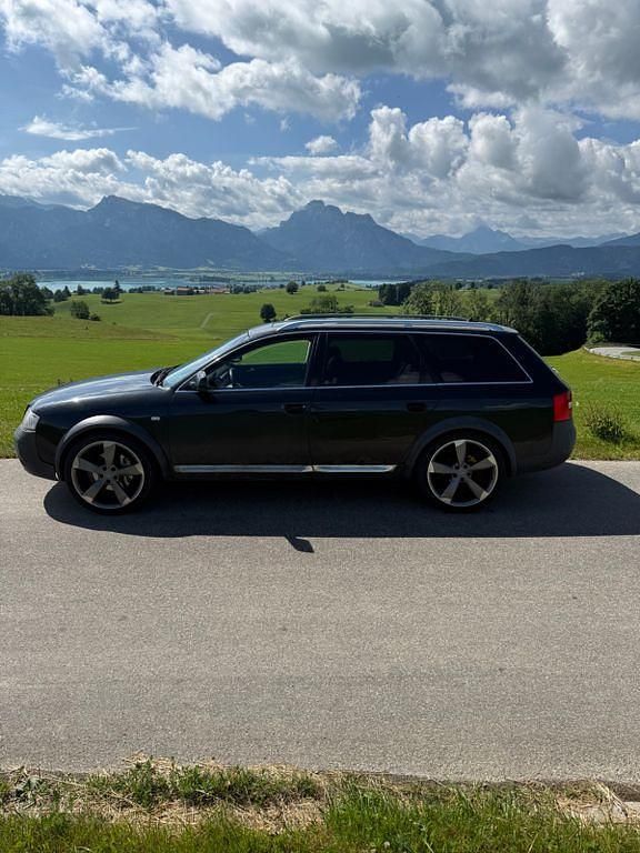 Schwarz Gebraucht 2005 Audi A6 Allroad Kombi | 2.950 € (Fairer Preis) - Bild 1/4