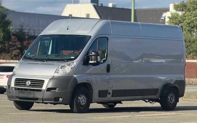 Gebraucht Fiat Ducato 120 PS (88 kW) 2008 Silber Van