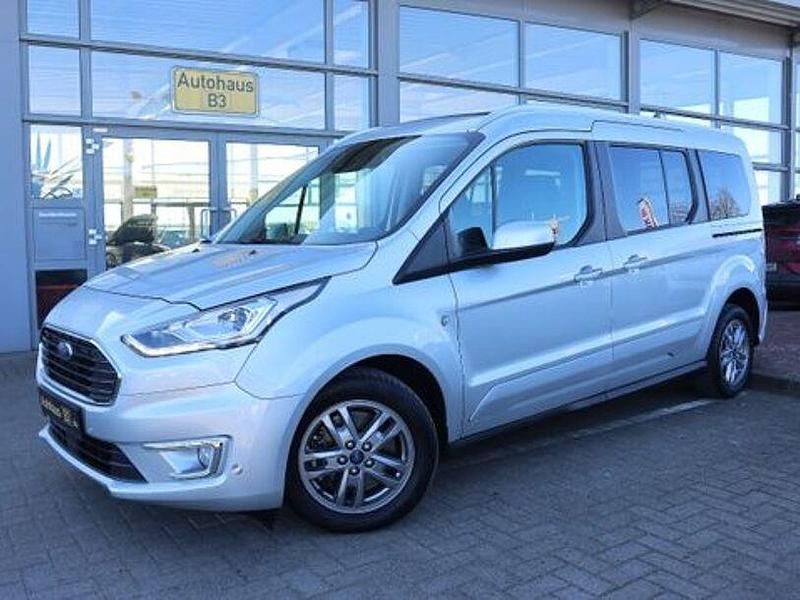 Gebraucht Ford Tourneo Titanium 120 PS (88 kW) 2021 Silber Van / Kleinbus