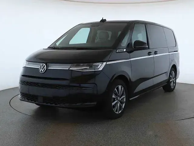 Gebraucht VW Multivan 177 PS (130 kW) 2025 Schwarzkeine angabe Van / Kleinbus