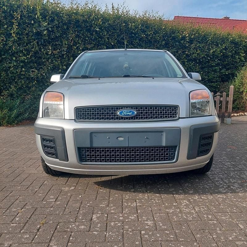 Silber Gebraucht 2008 Ford Fusion Kleinwagen | 1.666 € (Guter Preis) - Bild 1/4