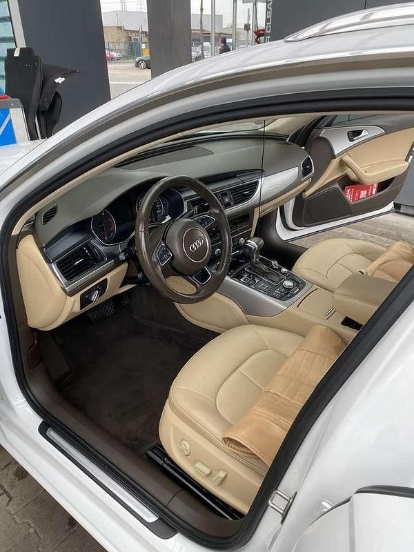 Gebraucht Audi A6 204 PS (150 kW) 2011 Kombi