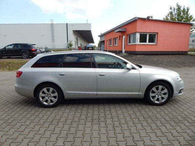 Gebraucht Audi A6 190 PS (139 kW) 2010 Silber metallic Kombi