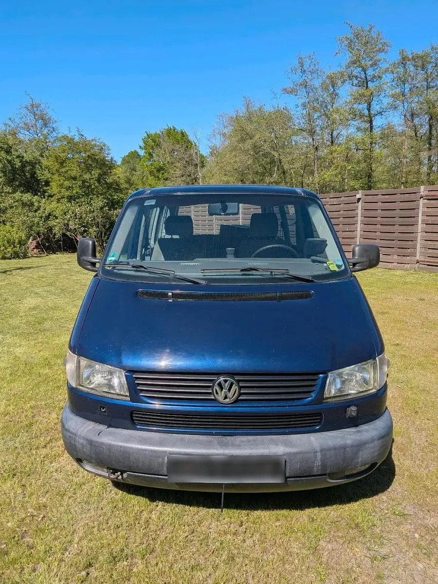 Gebraucht VW T4 151 PS (111 kW) 1999 Blau Van