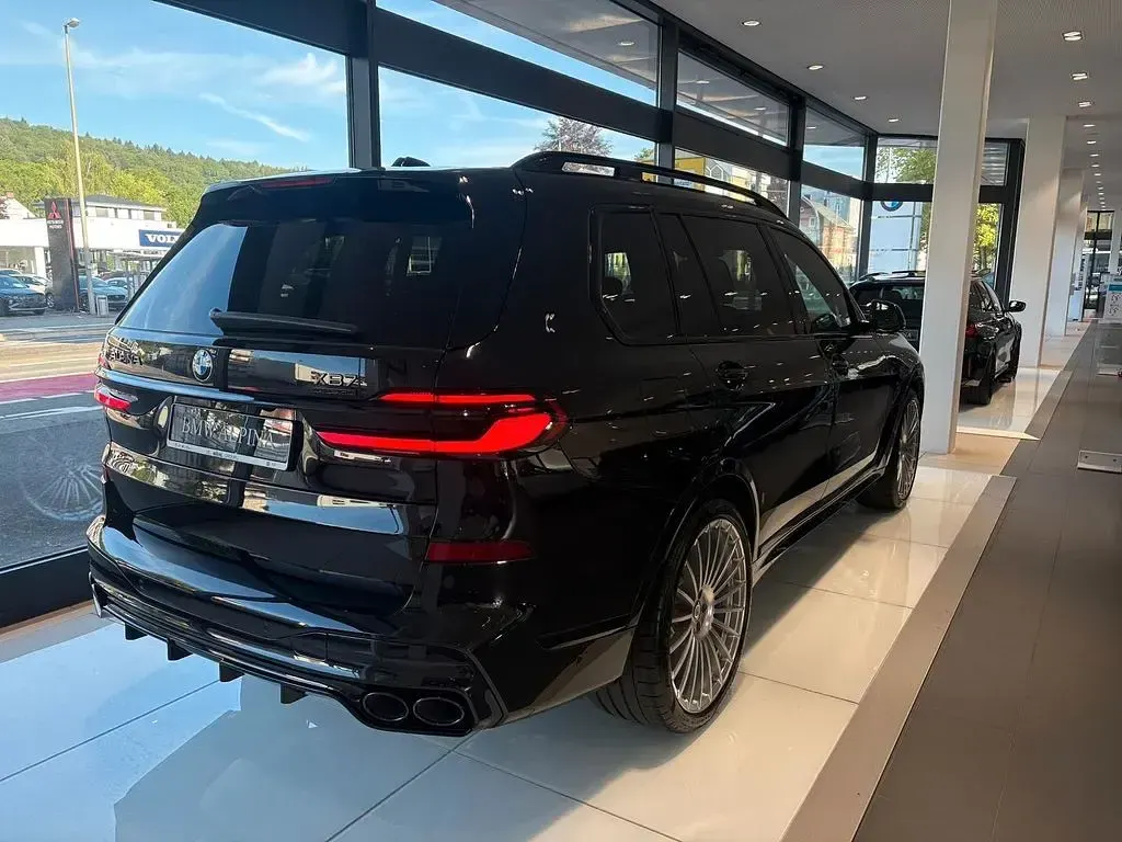 Neu Alpina XB7 621 PS (456 kW) 2025 Schwarz SUV