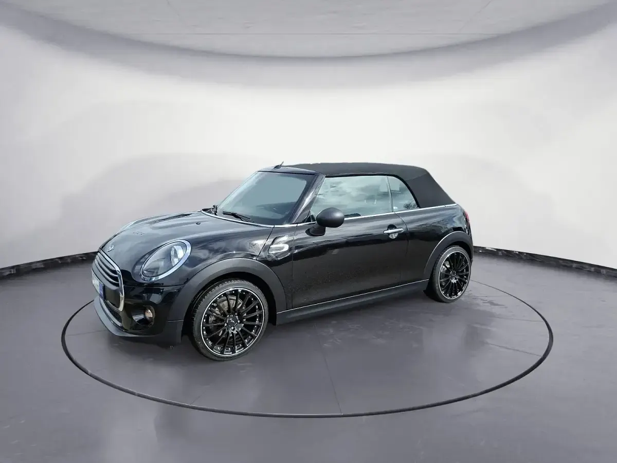 Gebraucht Mini One Cabriolet 102 PS (75 kW) 2019 Schwarz Cabrio