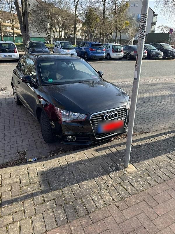 Usata Audi A1 90 CV (66 kW) 2012 Nero Utilitaria