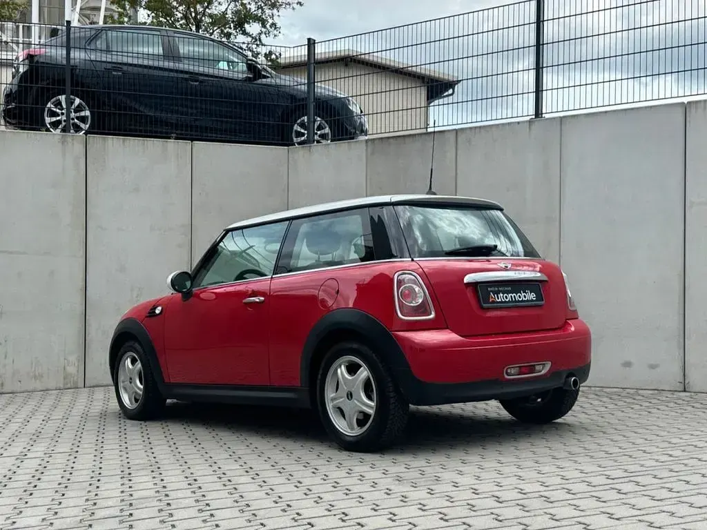 Gebraucht Mini Cooper 122 PS (89 kW) 2012 Rot Kleinwagen