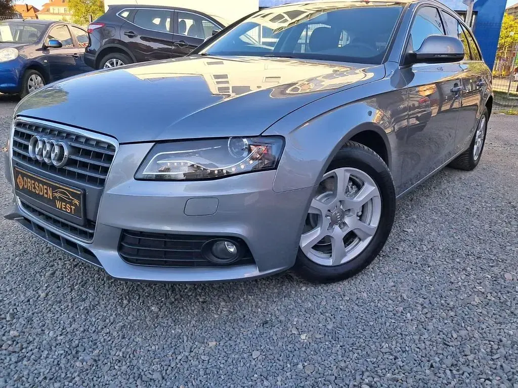 Gebraucht Audi A4 Attraction 179 PS (131 kW) 2008 Grau Kombi