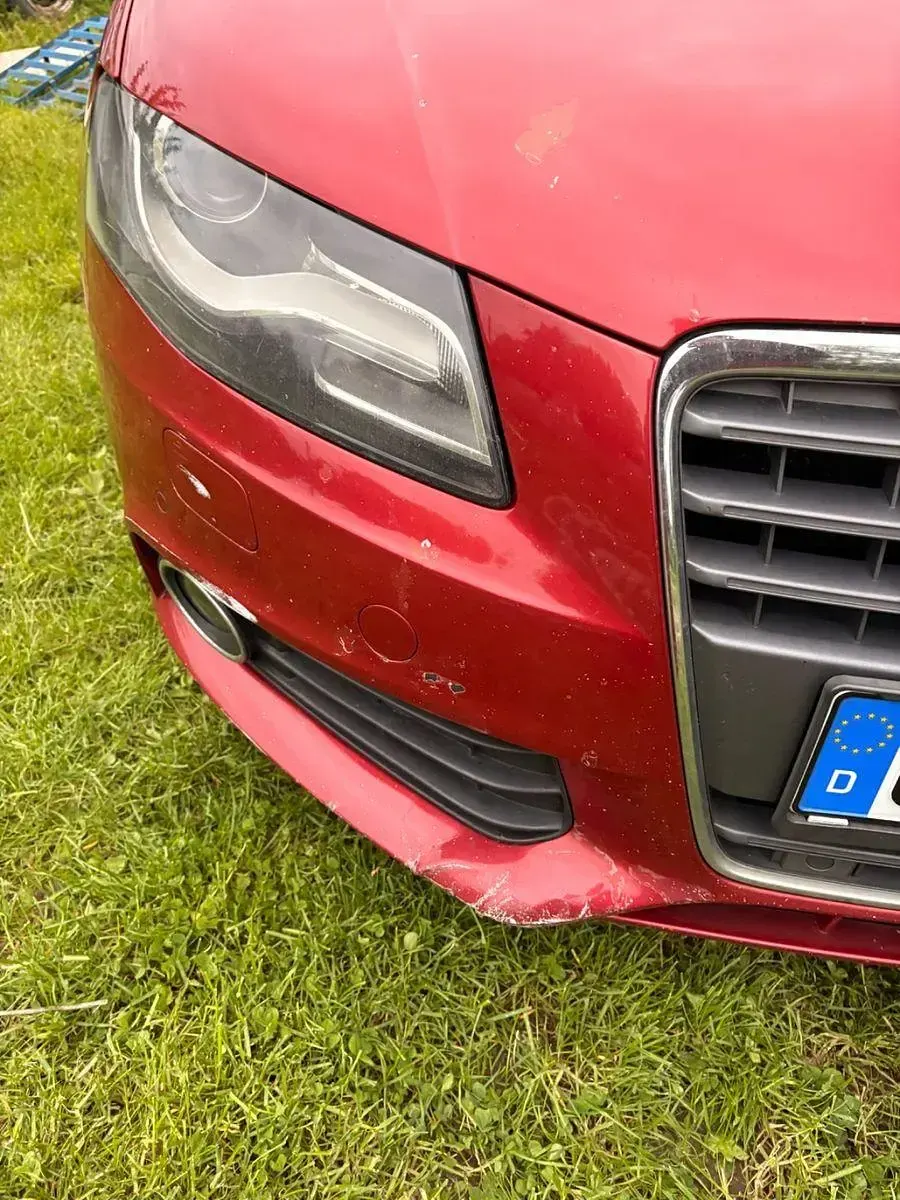 Gebraucht Audi A4 Ambiente 160 PS (117 kW) 2009 Rot Limousine