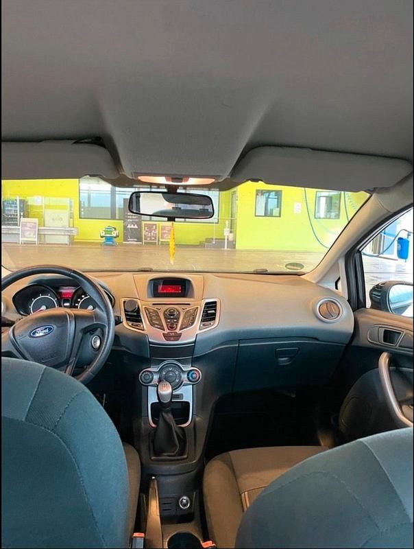 Gebraucht Ford Fiesta 82 PS (60 kW) 2009 Schwarz Kleinwagen