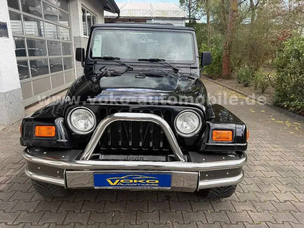 Gebraucht Jeep Wrangler Sahara 177 PS (130 kW) 2003 Black clear coat (metallic) SUV