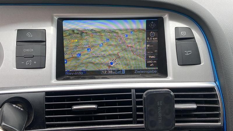 Gebraucht Audi A6 170 PS (125 kW) 2010 Grau Kombi