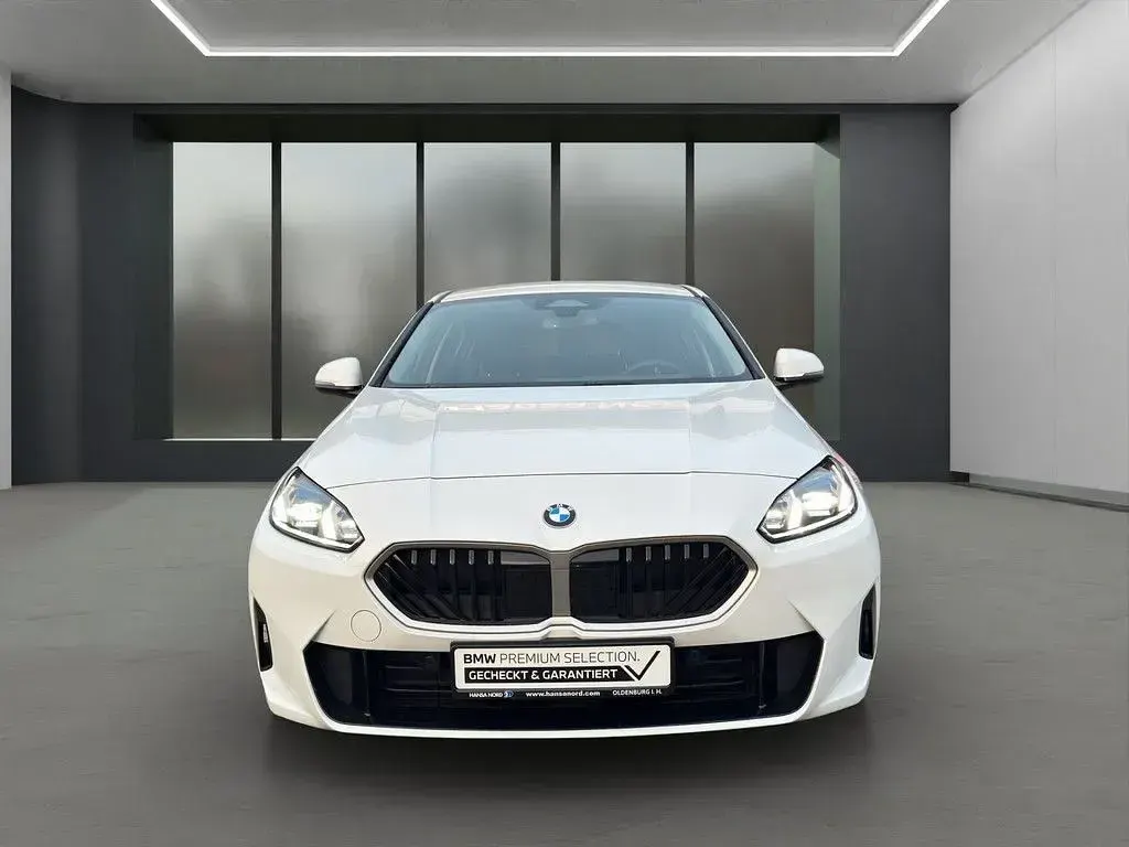 Brugt BMW 120 170 HK (125 kW) 2025 Hvid Hatchback