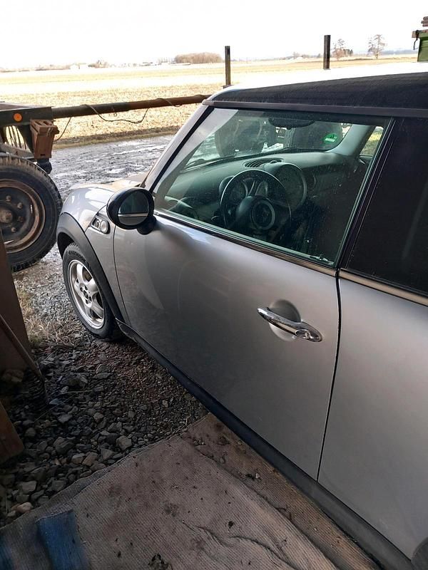 Gebraucht Mini Cooper 120 PS (88 kW) 2007 Silber Kleinwagen