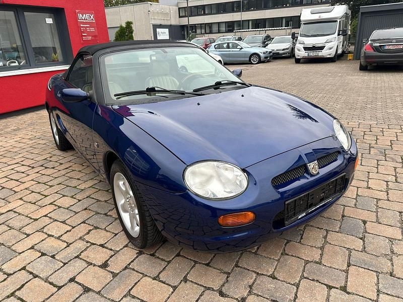 Gebraucht MG F 120 PS (88 kW) 1999 Blau Cabrio