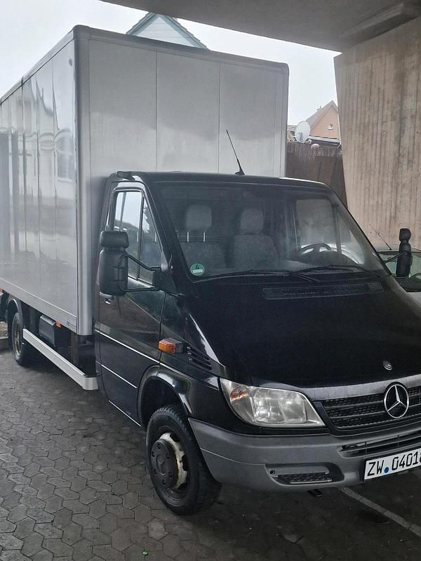Schwarz Gebraucht 2006 Mercedes Sprinter Van | 8.500 € (Guter Preis) - Bild 1/4
