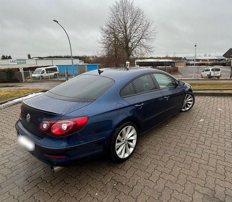 Gebraucht VW Passat 299 PS (219 kW) 2008 Blau Coupé