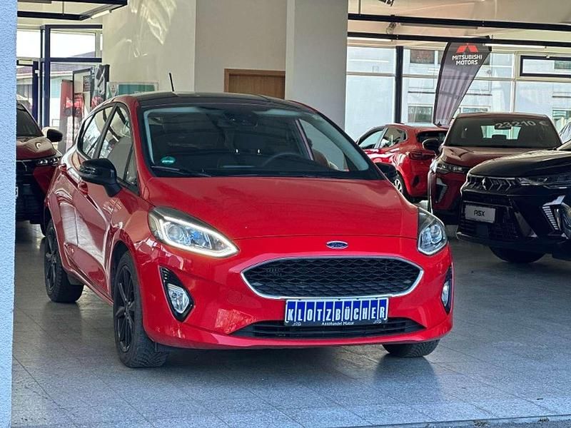 Gebraucht Ford Fiesta 101 PS (74 kW) 2018 Rot Kleinwagen