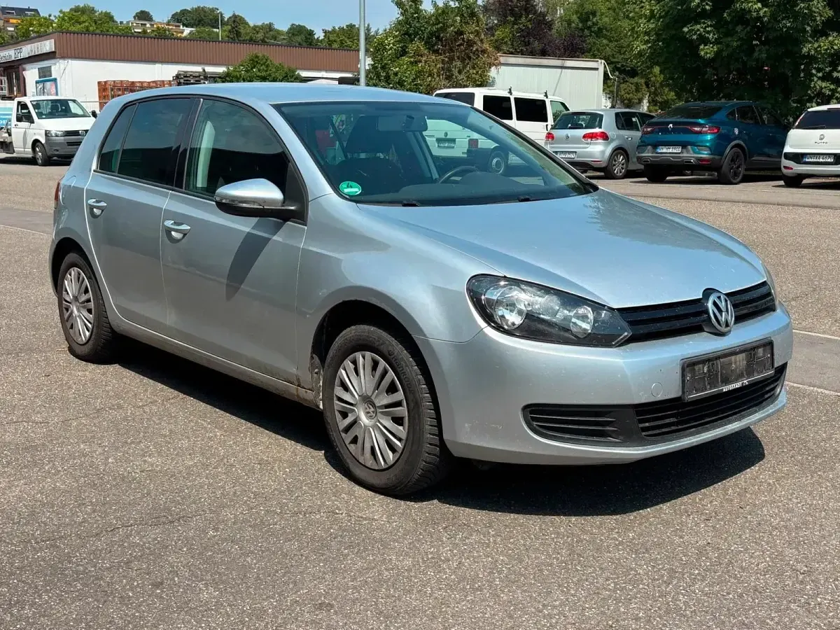 Gebraucht VW Golf VI 80 PS (58 kW) 2009 Silber Kleinwagen