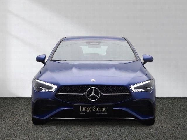 Gebraucht Mercedes CLA200 Shooting Brake AMG line 150 PS (110 kW) 2024 Blau Kombi