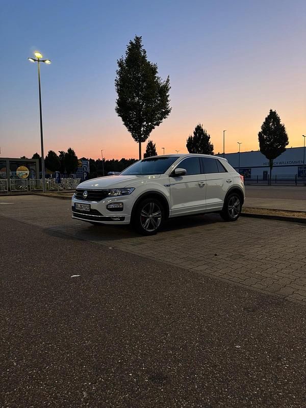 Weiß Gebraucht 2019 VW T-Roc Sport SUV | 19.000 € (Fairer Preis) - Bild 1/4