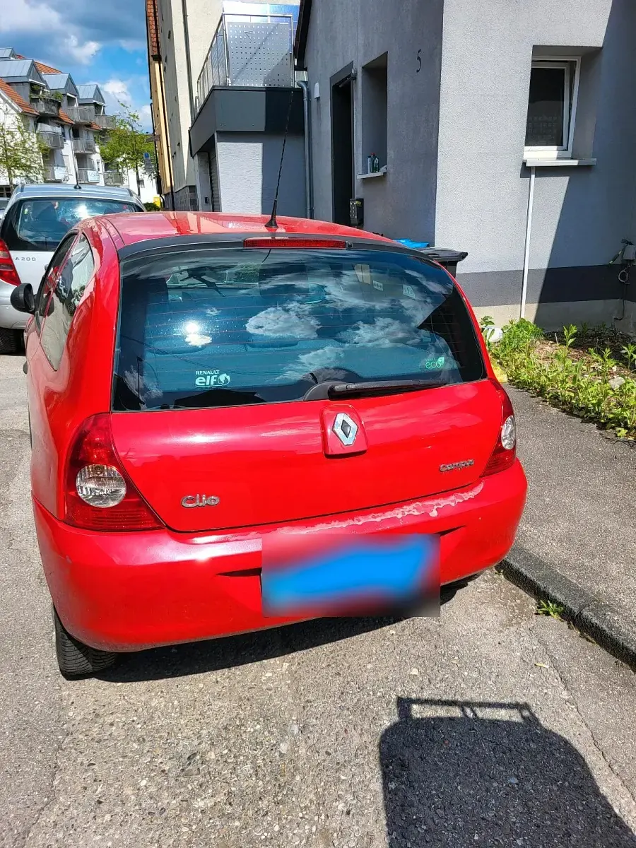 Gebraucht Renault Clio II Campus 58 PS (42 kW) 2010 Rot Limousine