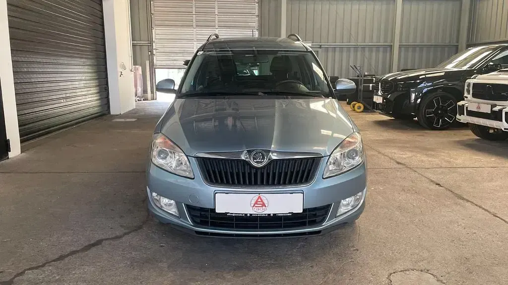Gebraucht Skoda Roomster Ambition 86 PS (63 kW) 2013 Blau Van / Kleinbus