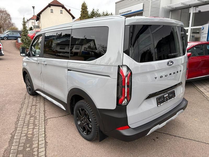 Neu Ford Tourneo Active 150 PS (110 kW) 2025 Grau Van / Kleinbus