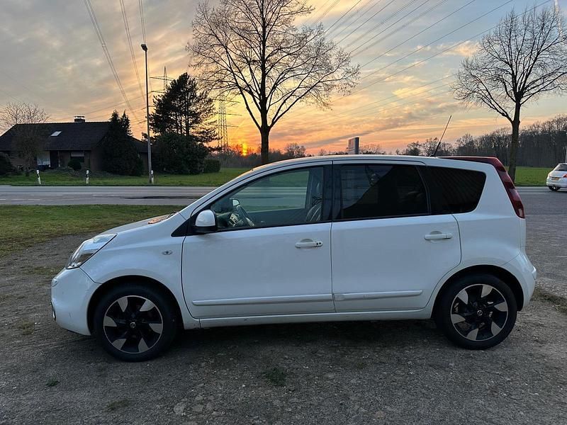 Gebraucht Nissan Note 90 PS (66 kW) 2012 Weiß Kleinwagen