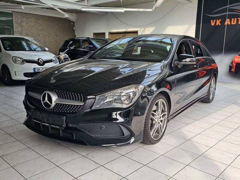 Nachtschwarz Gebraucht 2018 Mercedes CLA220 Limousine | 21.990 € (Fairer Preis) - Bild 1/4